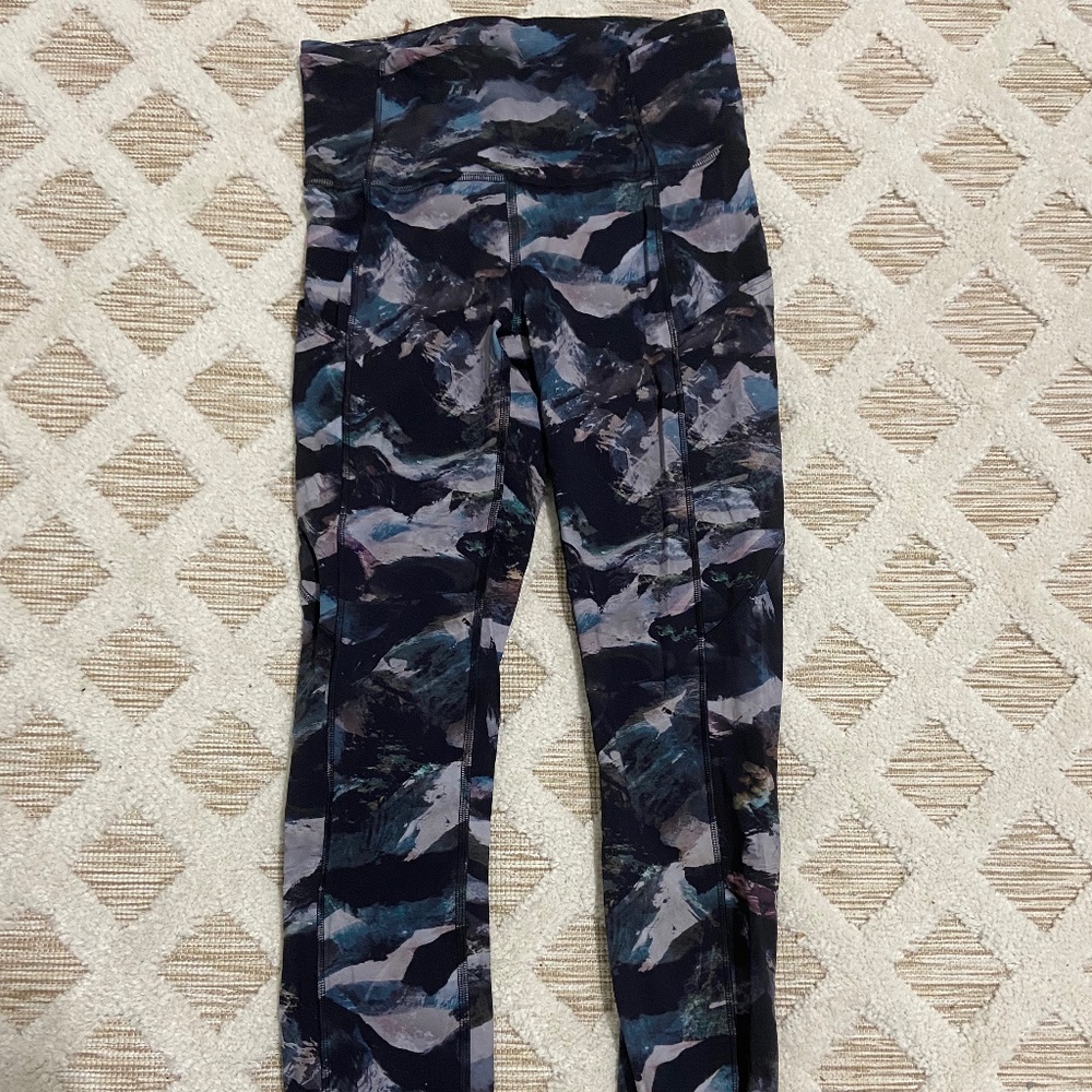Lululemon Fast and Free size 4